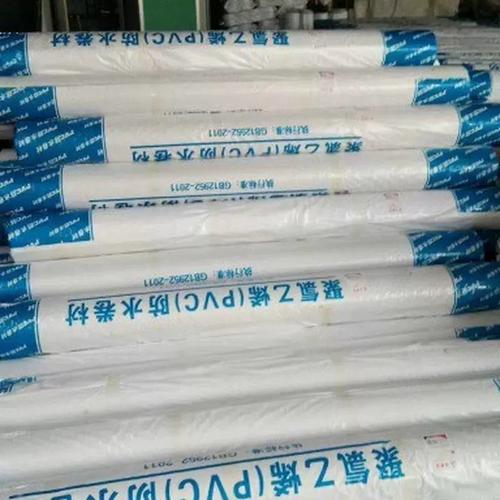建筑防水卷材全解析 從屋頂到隧道，PVC與自粘卷材的應用指南